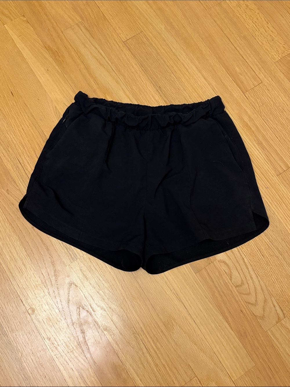 Women's Black Elastic-Waist Casual Shorts